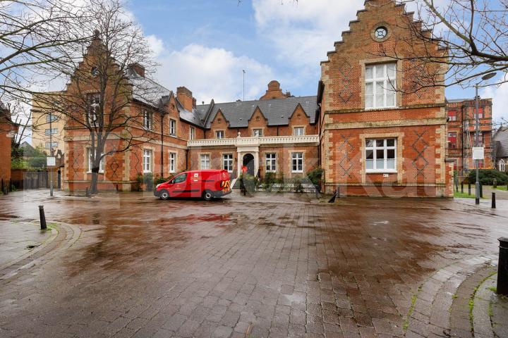 Stunning 1 bedroom apartment within a historic conversion located in Dalston  Ritson Road, Dalston